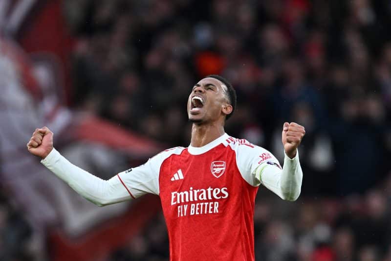 ‘Crucial’: Técnico do Tottenham aponta fator que faz Arsenal ‘caminhar para o título’