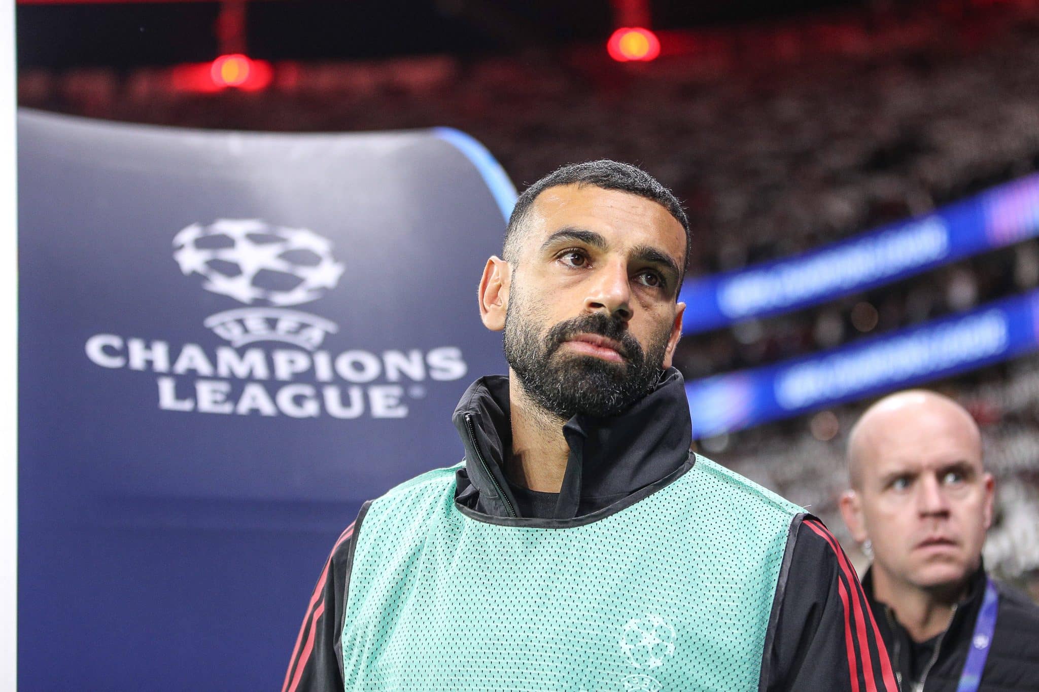 Mohamed Salah ficou no banco do Liverpool (Foto: Imago)