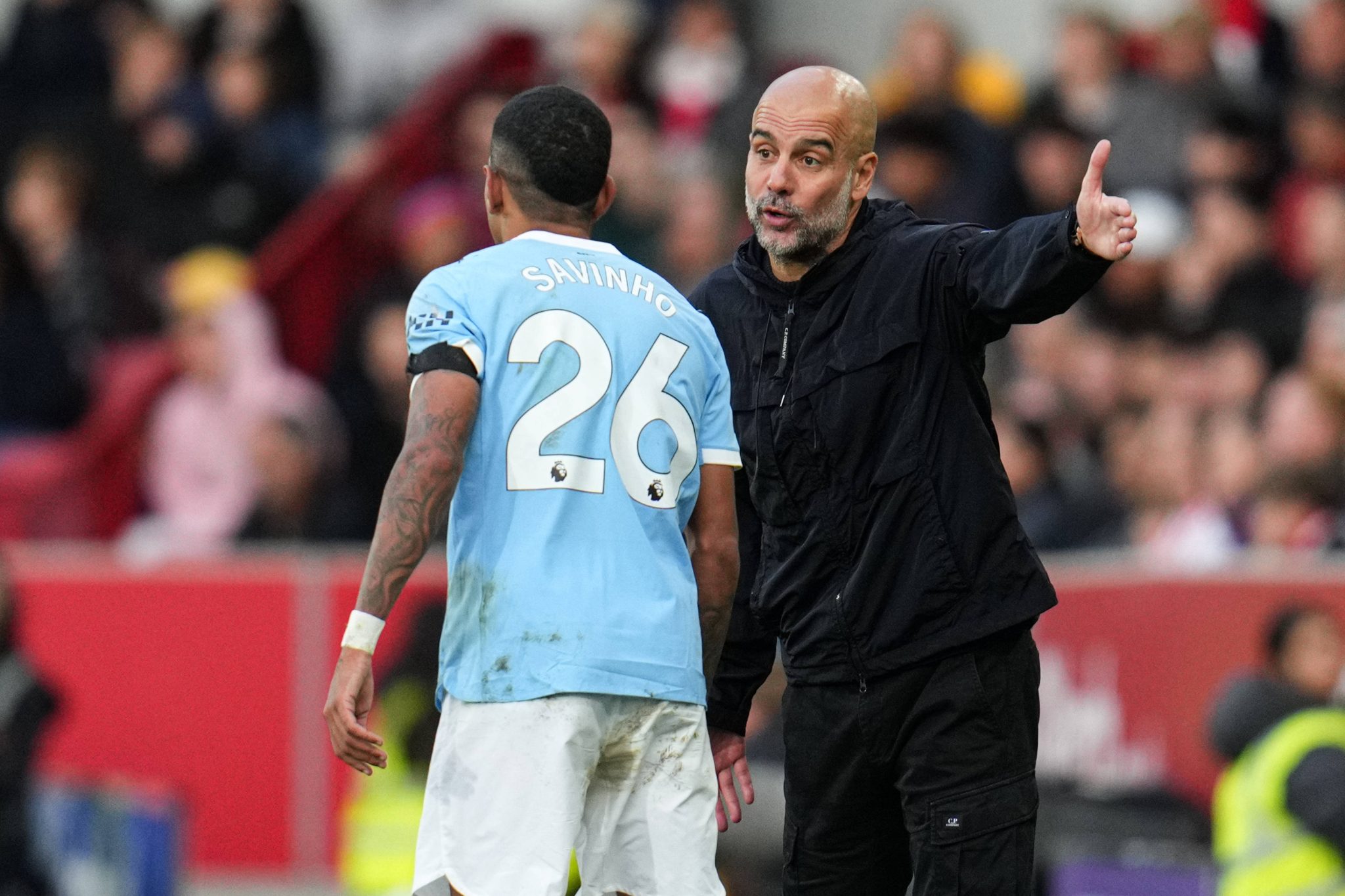 &lsquo;N&atilde;o podemos depender s&oacute; do Haaland&rsquo;: Guardiola cobra Savinho e companhia no Manchester City