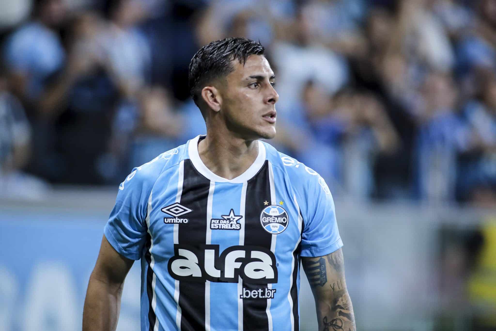 Pav&oacute;n em a&ccedil;&atilde;o pelo Gr&ecirc;mio