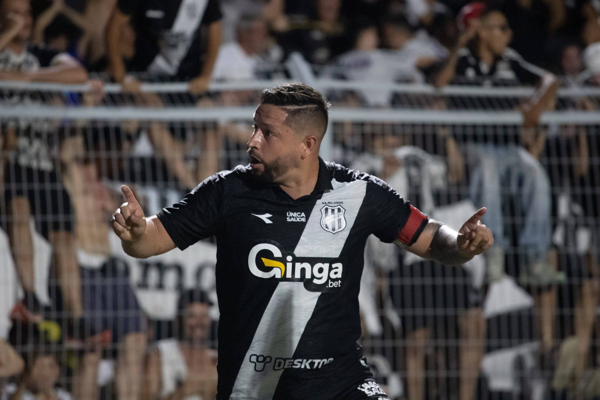 Depois de 125 anos, Ponte Preta conquista 1&ordm; t&iacute;tulo nacional que poderia ser roteiro de filme