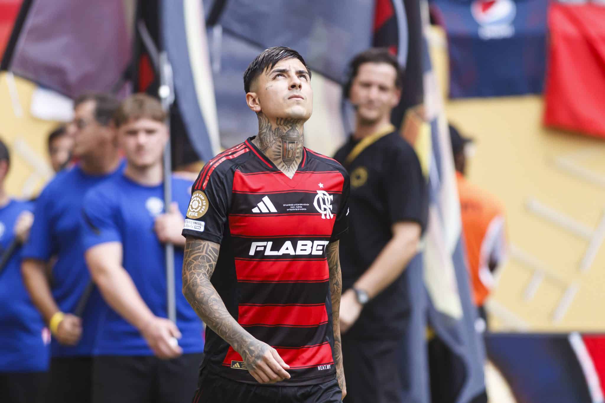 Pulgar antes de jogo contra o Bayern de Munique
