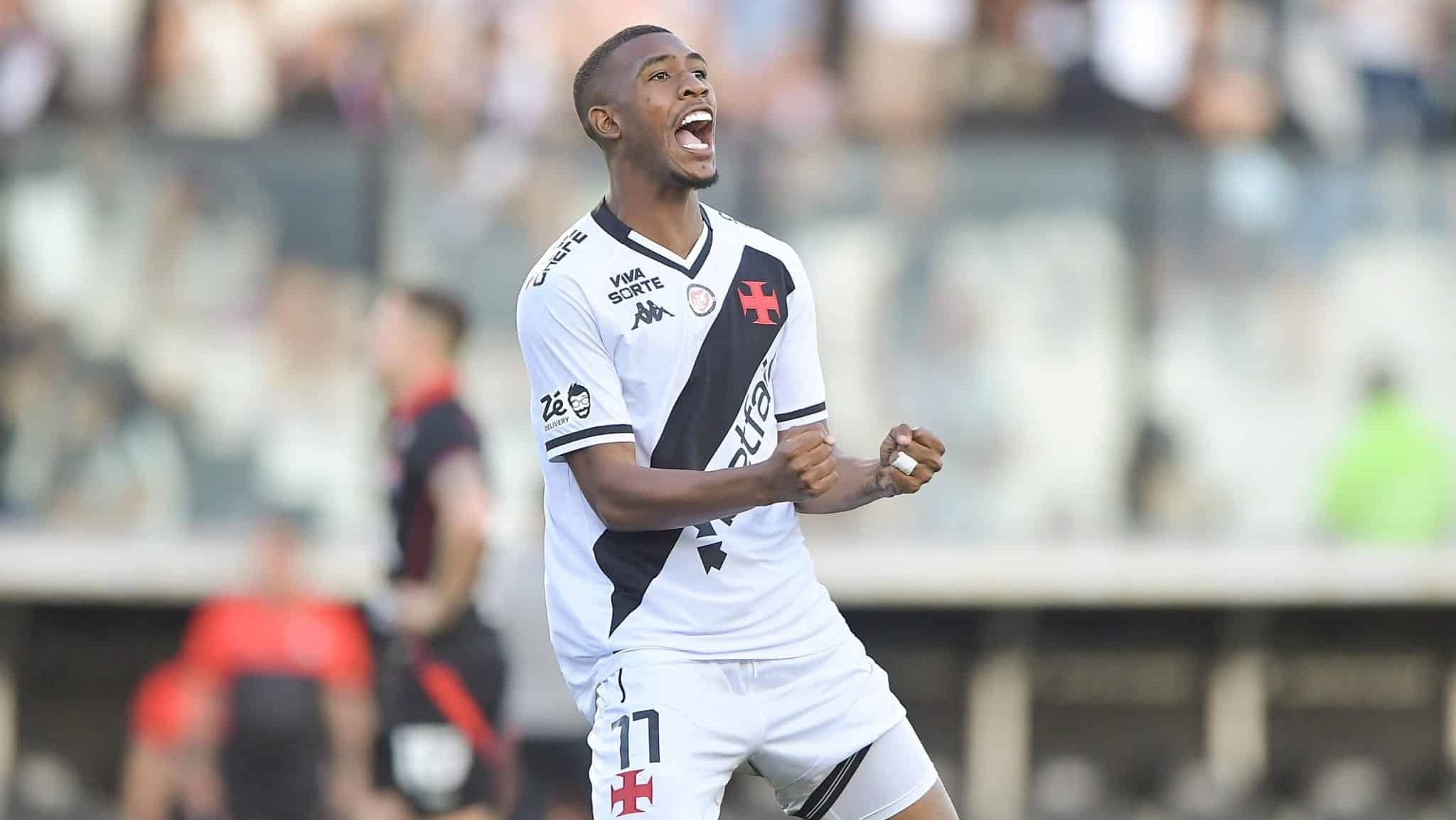 Apesar dos problemas de sempre, joias do Vasco evitam trag&eacute;dia contra Vit&oacute;ria em virada &eacute;pica
