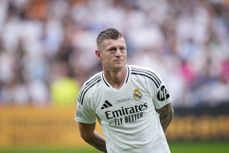 ‘Fiquei muito surpreso’: Kroos expõe erro de treinador em Real Madrid x Barcelona