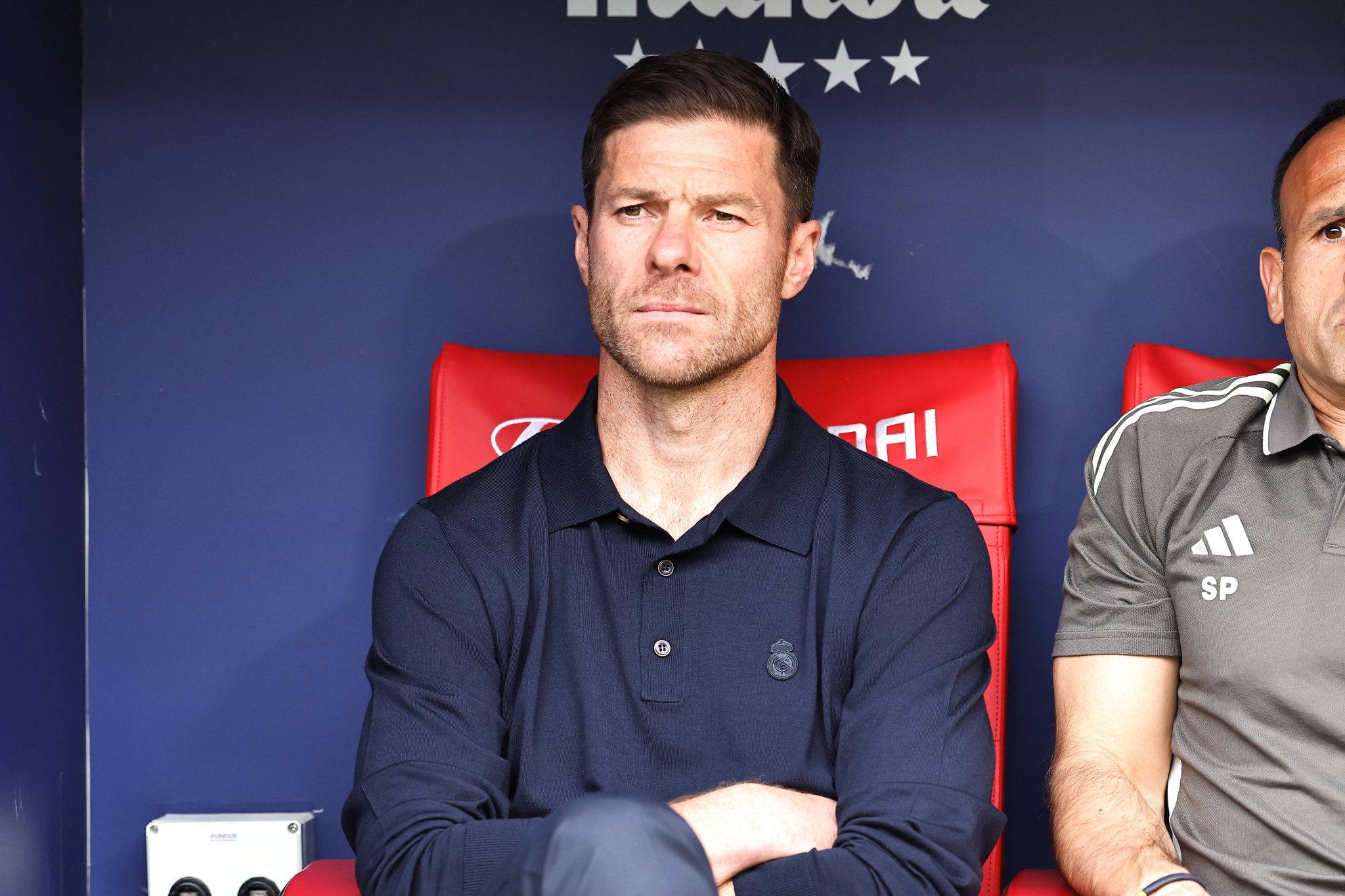 O t&eacute;cnico Xabi Alonso em jogo do Real Madrid