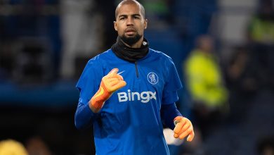 Titular de sele&ccedil;&atilde;o e ex-unanimidade do Barcelona: Os dois alvos do Chelsea para o gol