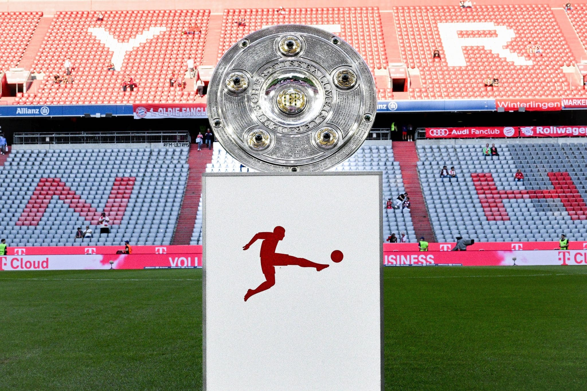 Trof&eacute;u da Bundesliga (Foto: Imago)