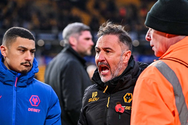 ‘Você será demitido pela manhã’: Vítor Pereira é cobrado por torcida do Wolverhampton
