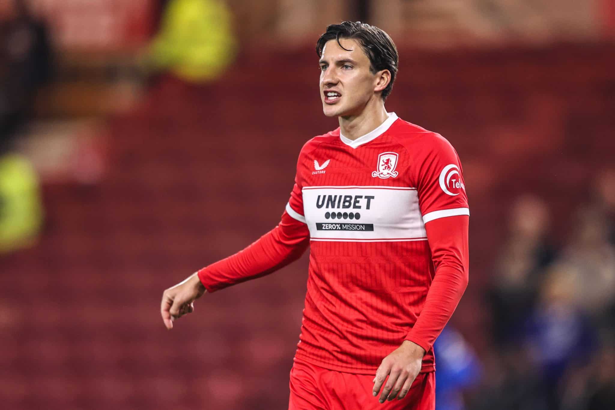 Alfie Jones, do Boro, vai defender o Canad&aacute;