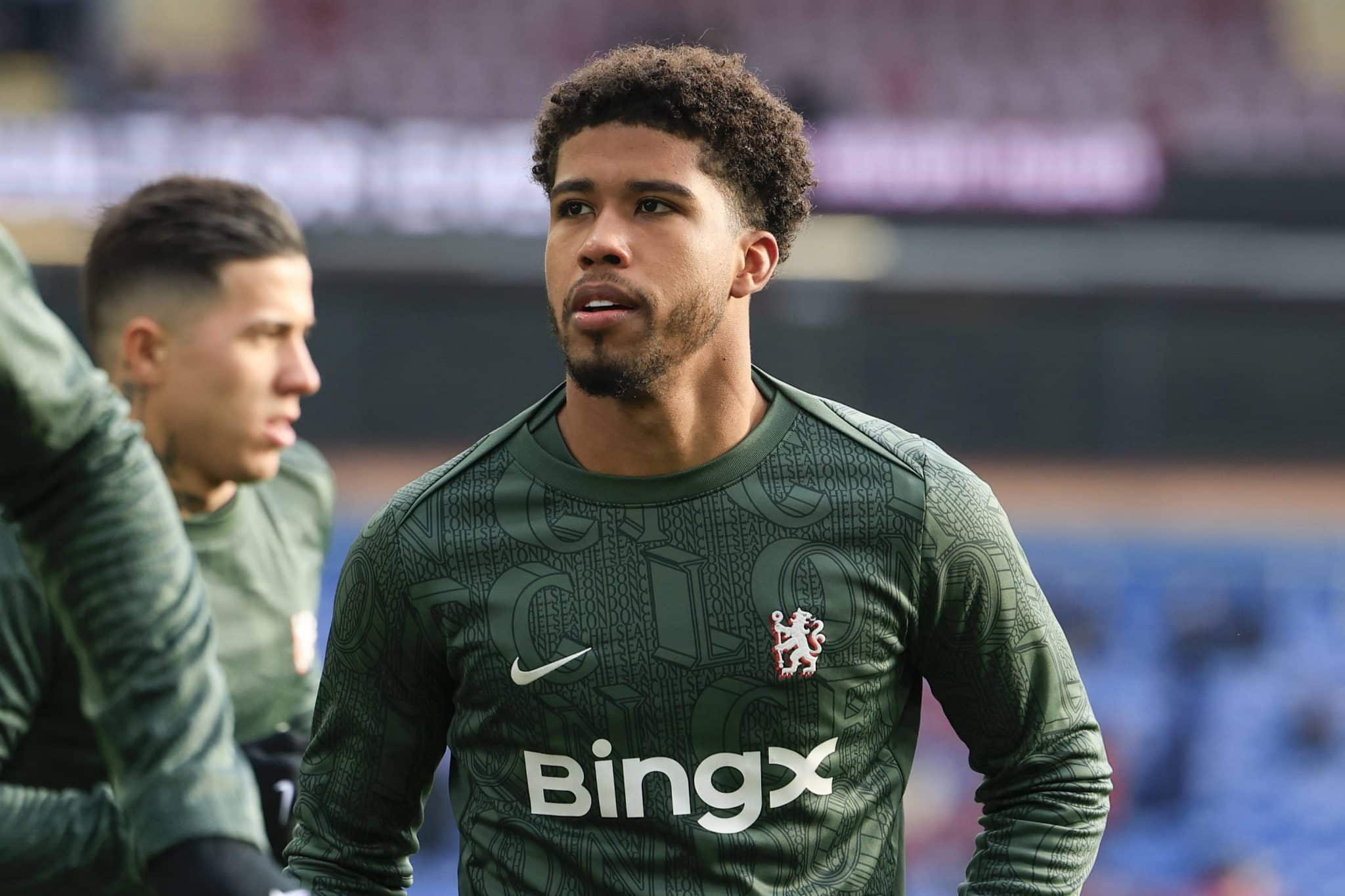 Andrey Santos antes de Burnley x Chelsea