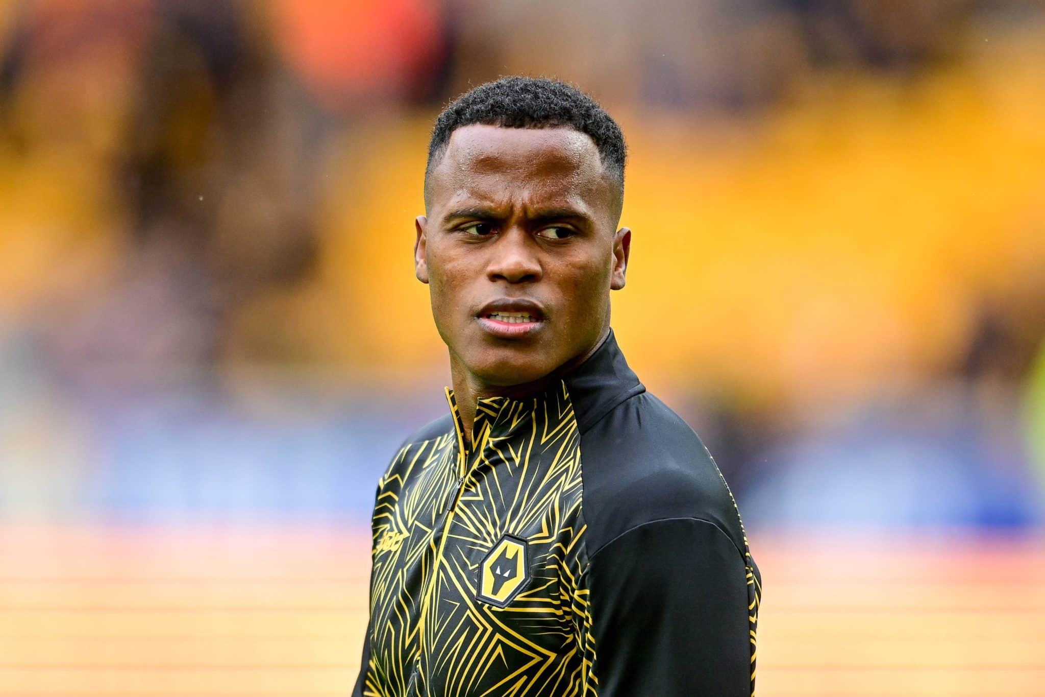 &lsquo;Wolves n&atilde;o podem se dar ao luxo de esperar&rsquo;: Arias &eacute; avaliado por jornalistas ingleses