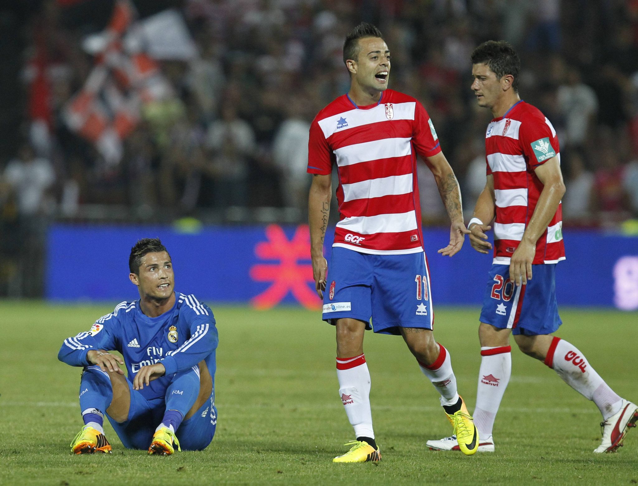 Dani Benitez em campo contra o Rea&ccedil; Madrid