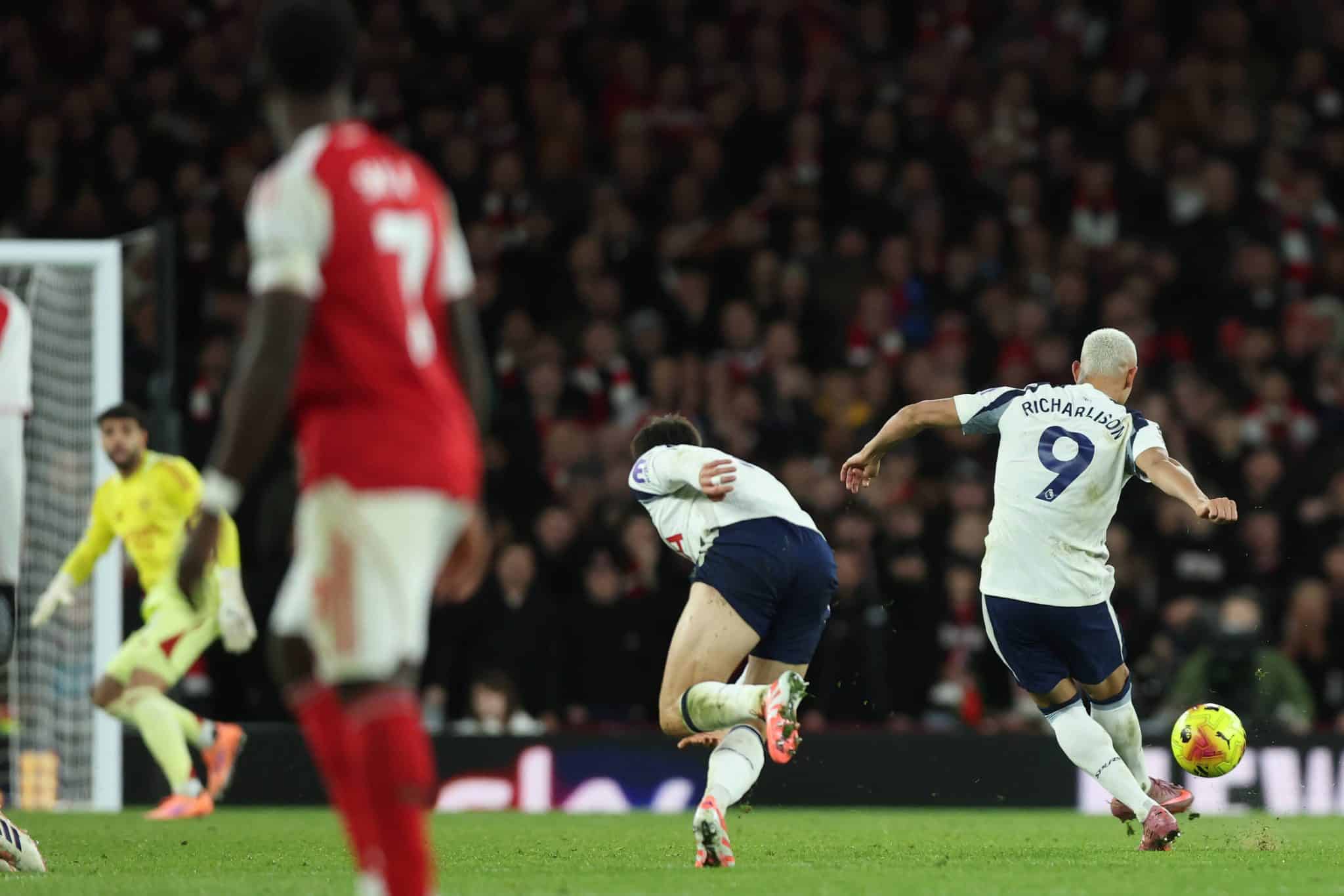Gol de Richarlison em Arsenal x Tottenham