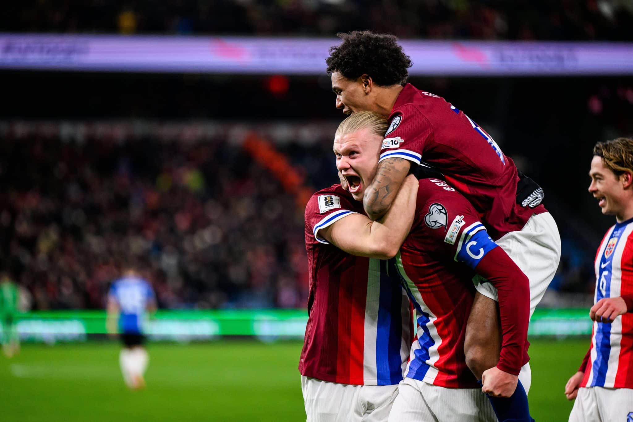 Uni&atilde;o e ataque forte: Noruega aprende a sofrer e fica muito perto da Copa do Mundo