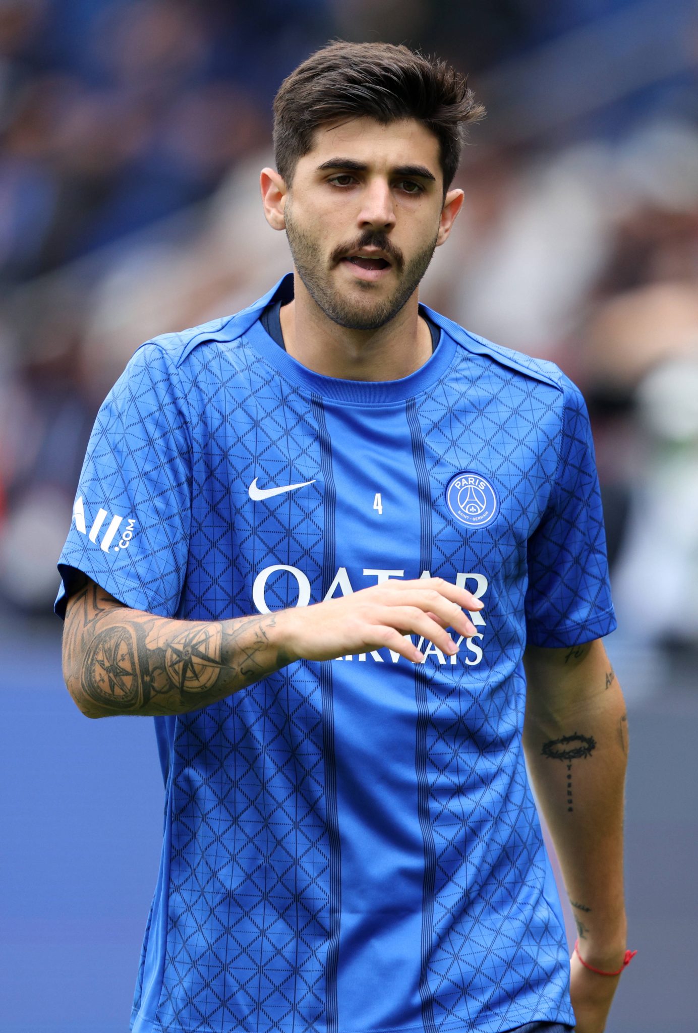 PSG: Beraldo vira alvo de cr&iacute;ticas da imprensa francesa, mas &eacute; defendido por Luis Enrique