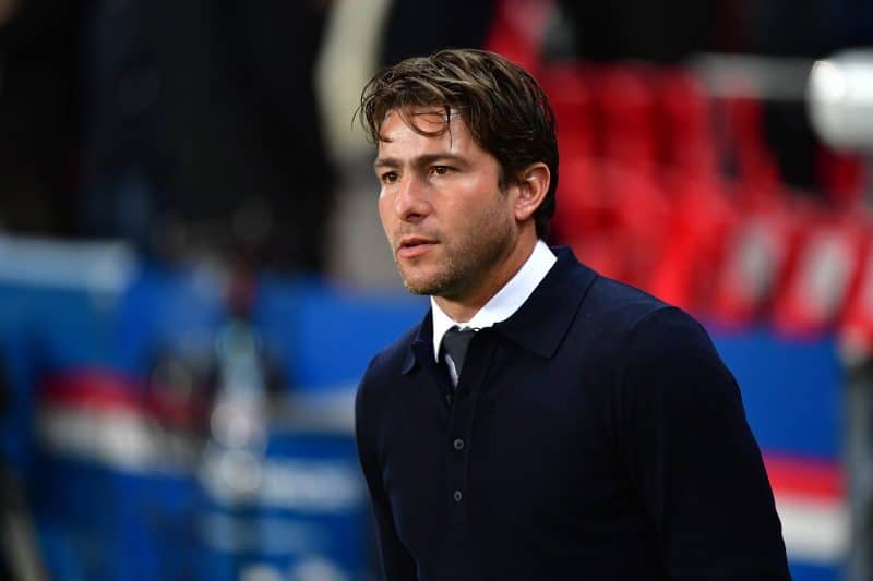 Por que ex-seleção brasileira está em desvantagem na corrida por cargo de diretor do Ajax?