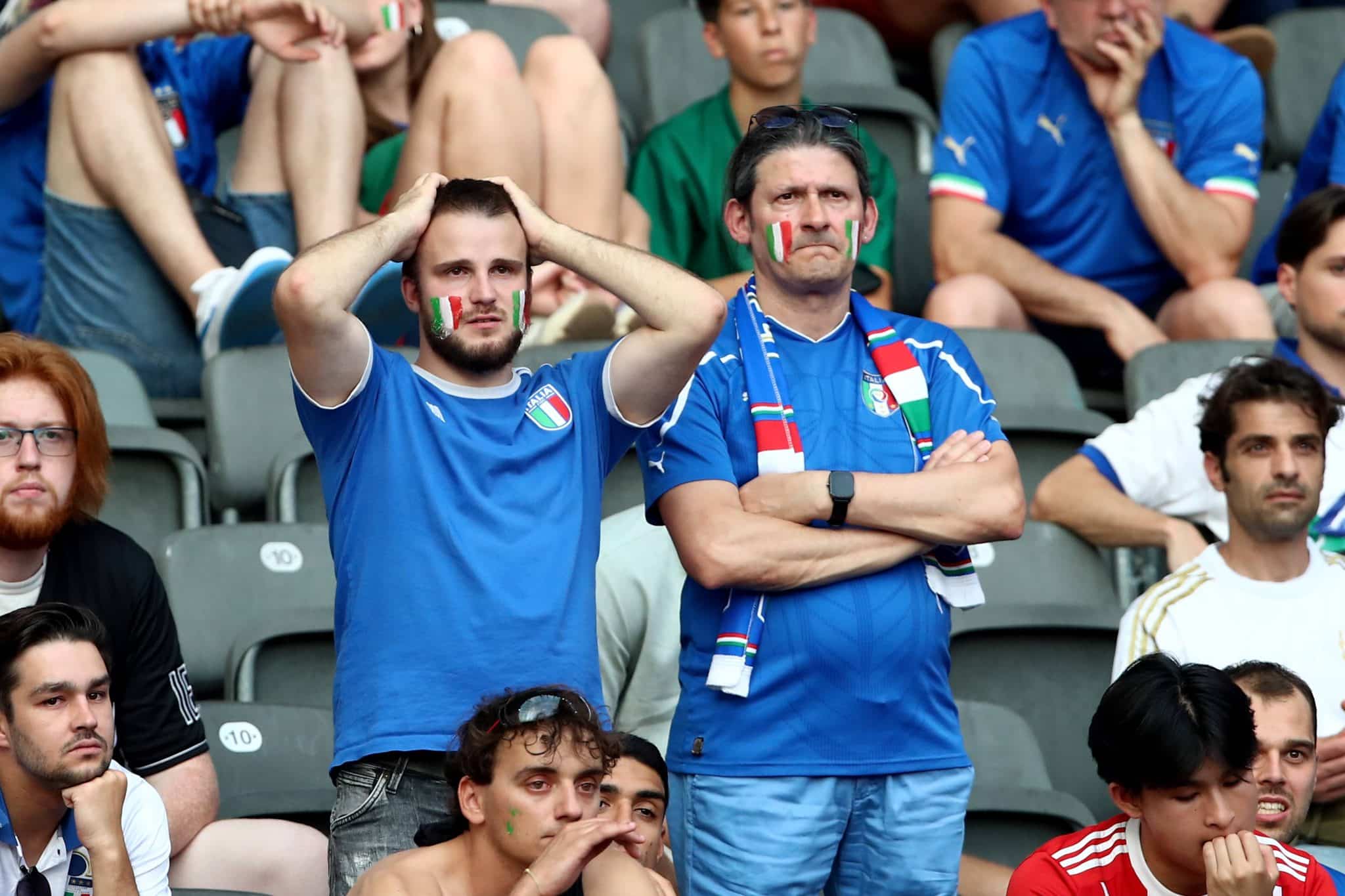 Torcedores da It&aacute;lia desapontados 