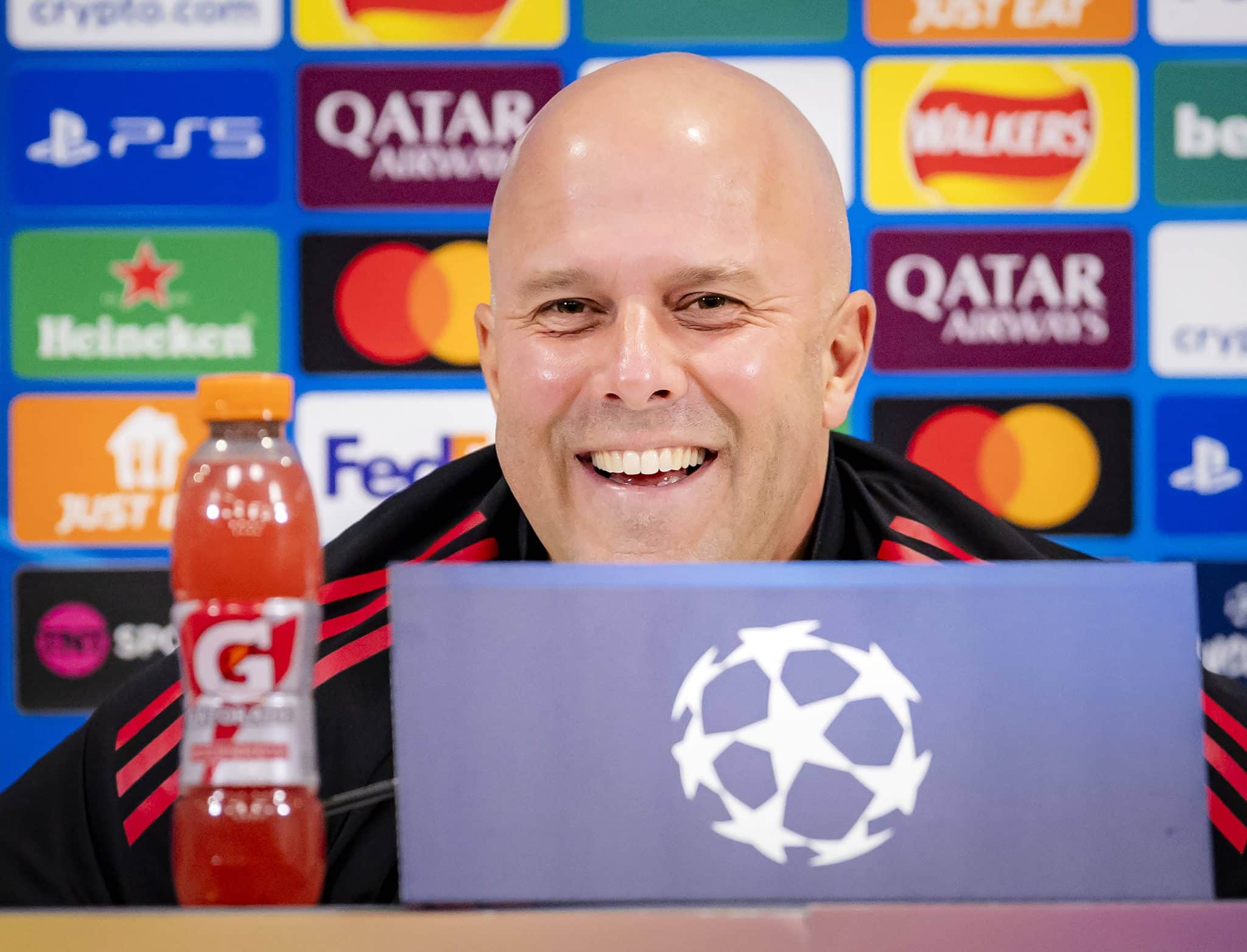 T&eacute;cnico do Liverpool cita Cruyff para explicar como pretende reverter crise