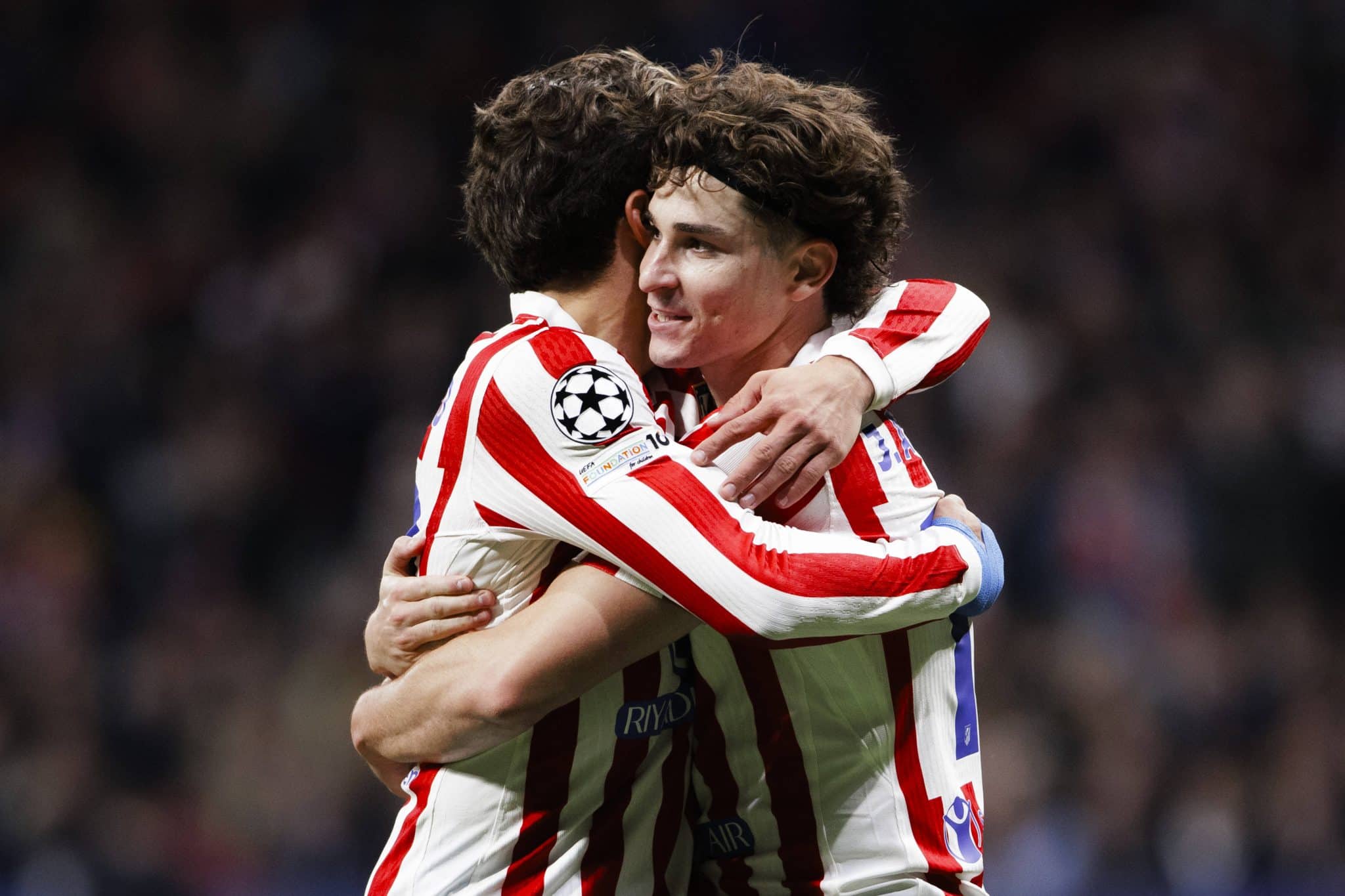 Giuliano Simeone e Julian Alvarez