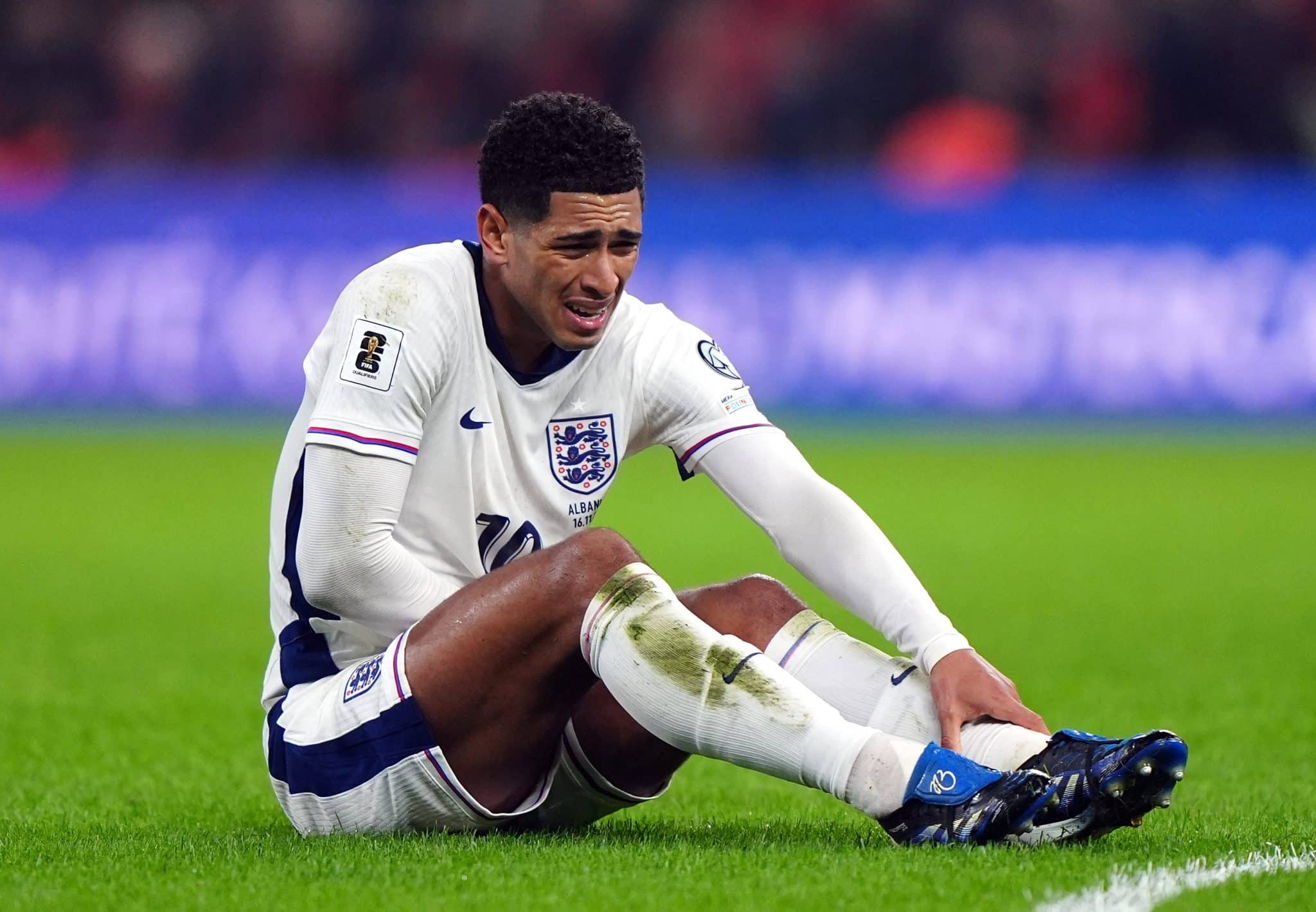 Bellingham em Alb&acirc;nia x Inglaterra