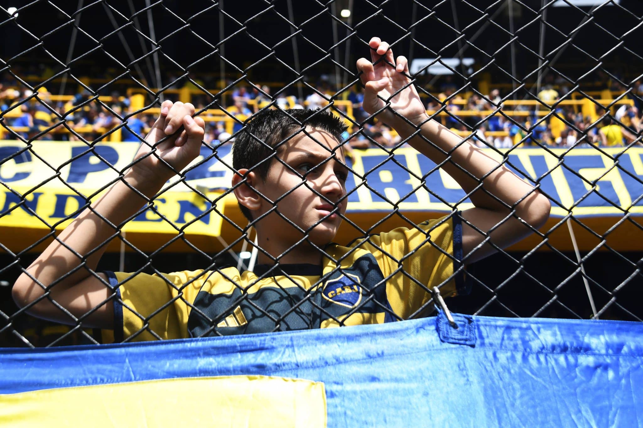 Do pr&eacute;-jogo &agrave; festa com fernet: Seguimos a torcida do Boca no cl&aacute;ssico contra o River