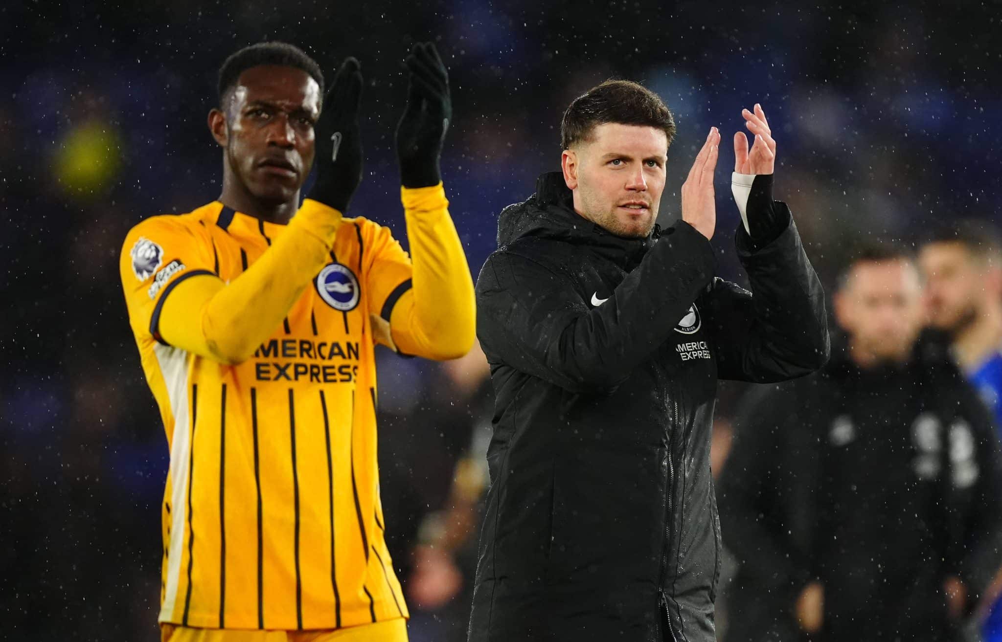 Welbeck e H&uuml;rzeler pelo Brighton (Foto: Imago)
