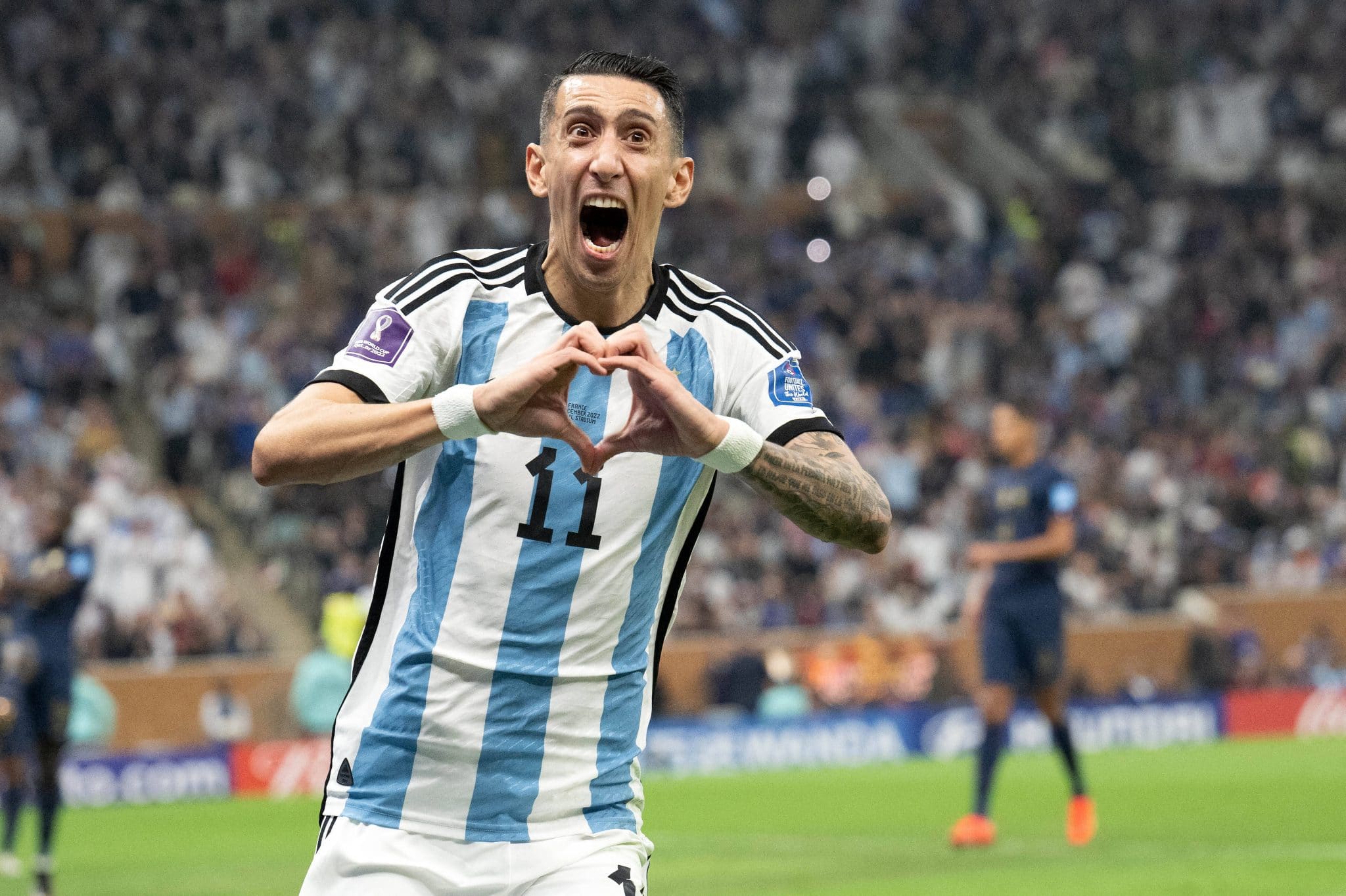 Angel Di Mar&iacute;a celebra gol pela sele&ccedil;&atilde;o argentina na Copa do Mundo (Foto: IMAGO / ABACAPRESS)