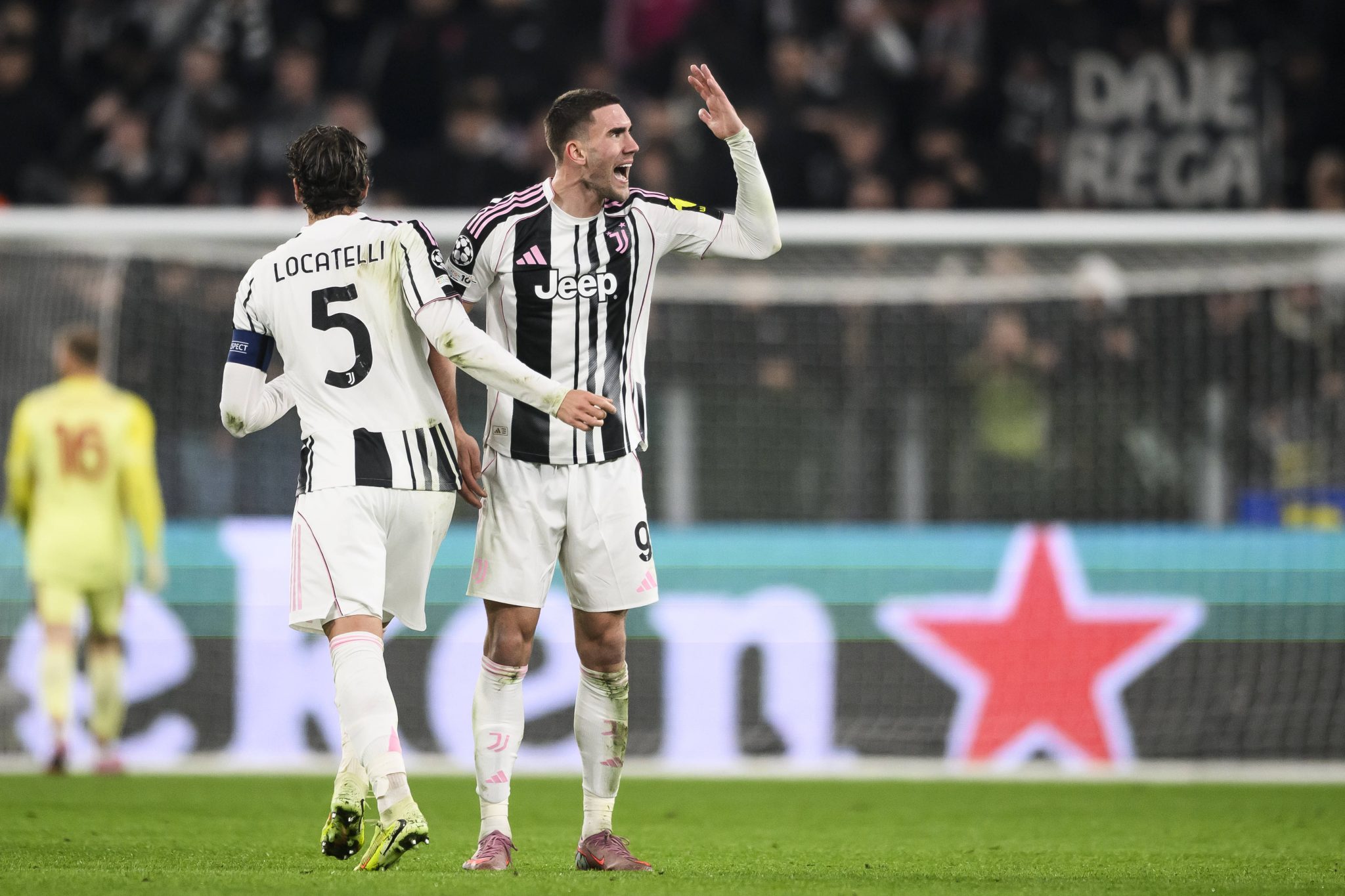 Inc&ocirc;modo de Vlahovic exp&otilde;e dificuldade da Juventus em empate contra Sporting