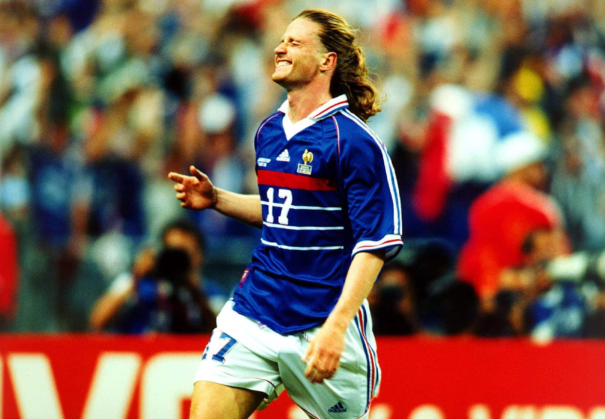 Emmanuel Petit pela Fran&ccedil;a em 1998 (Foto: Imago)