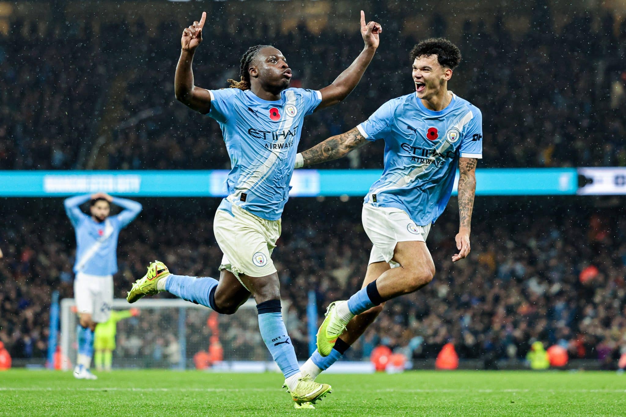 Doku comemora gol do Manchester City (Foto: Imago)
