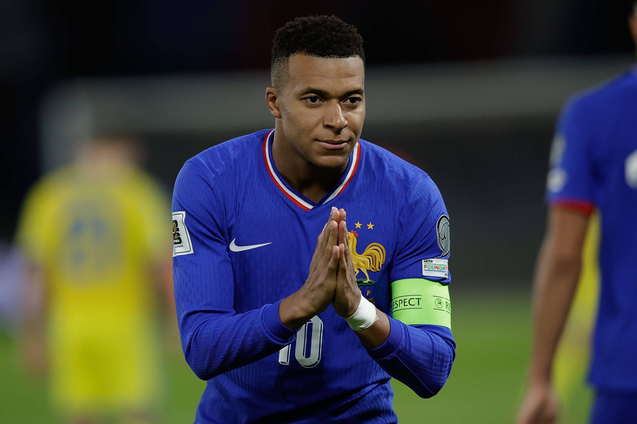 &lsquo;Est&atilde;o cansados desse tratamento especial&rsquo;: Dispensa de Mbapp&eacute; na Fran&ccedil;a irrita ex-sele&ccedil;&atilde;o