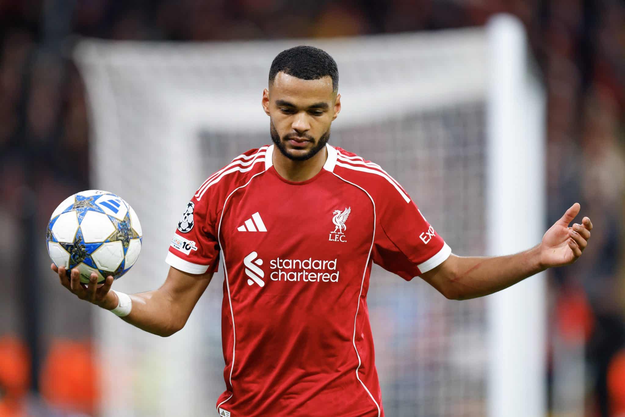 Gakpo em a&ccedil;&atilde;o pelo Liverpool na Champions (Foto: Imago)