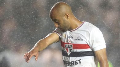 S&atilde;o Paulo paga pre&ccedil;o por decis&otilde;es da diretoria e se complica em objetivo