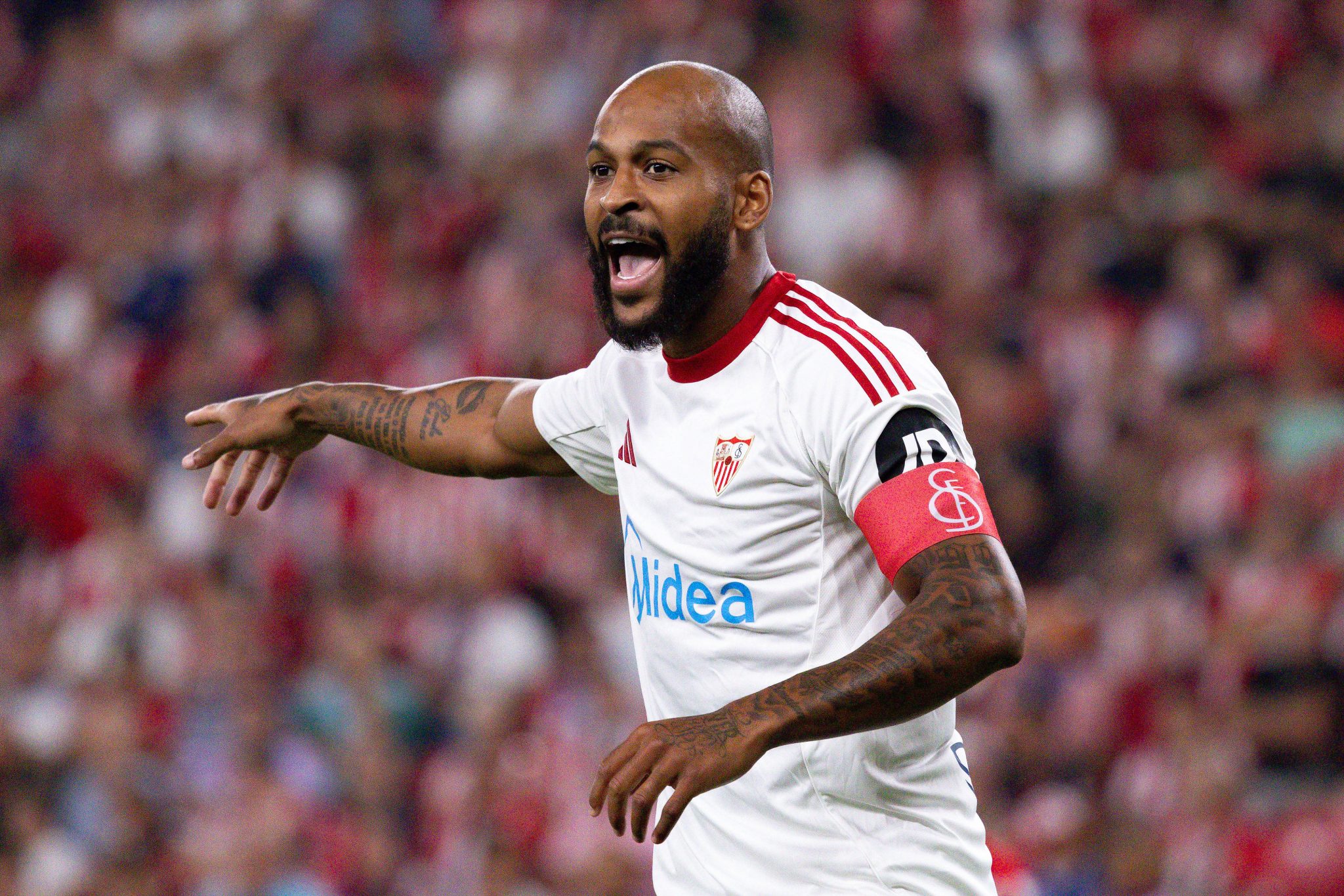 Brasileiro de LaLiga desabafa: &lsquo;Muitas coisas acontecem na Espanha. Estou irritado&rsquo;