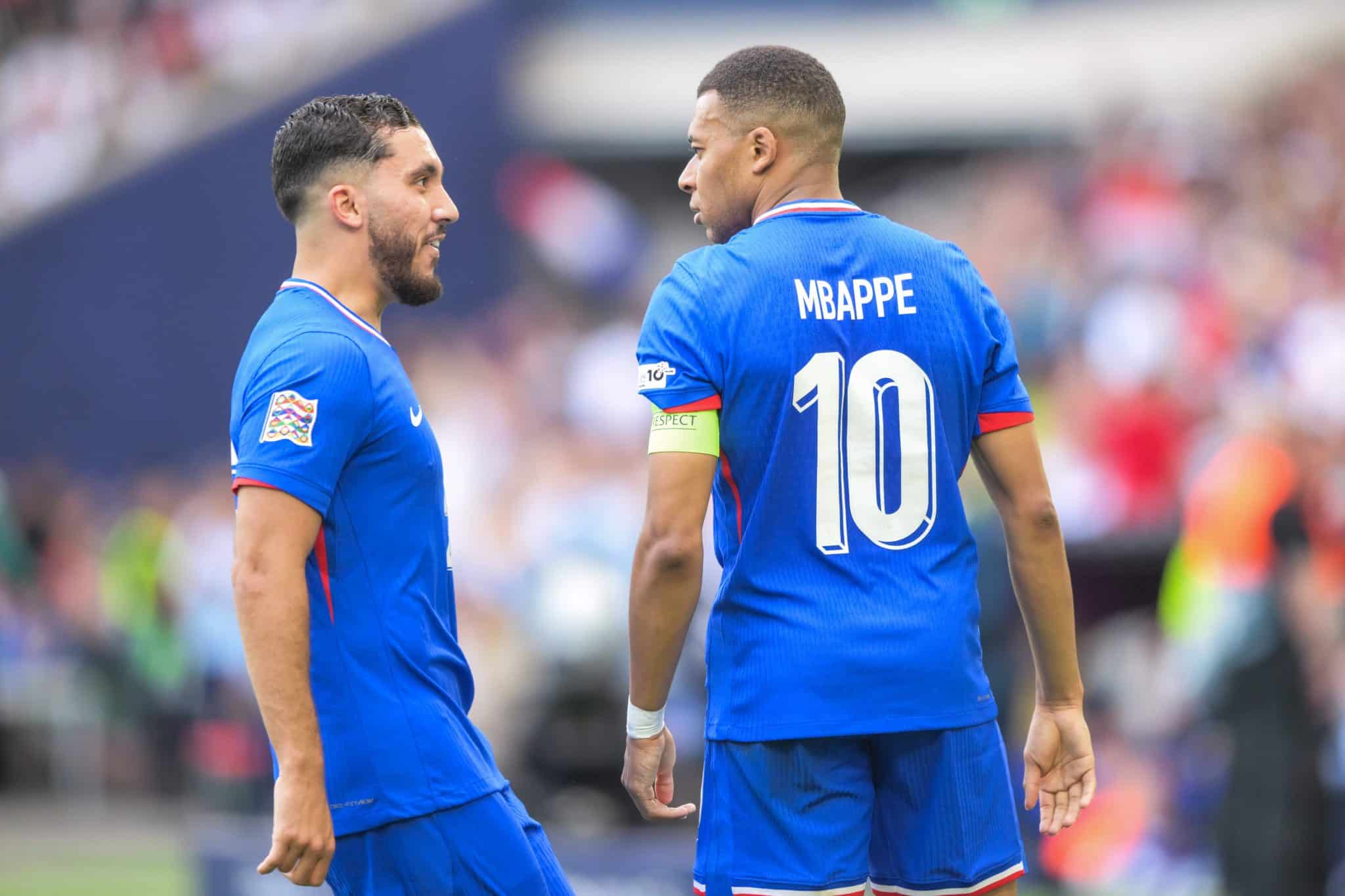 Cherki e Mbapp&eacute; pela Fran&ccedil;a