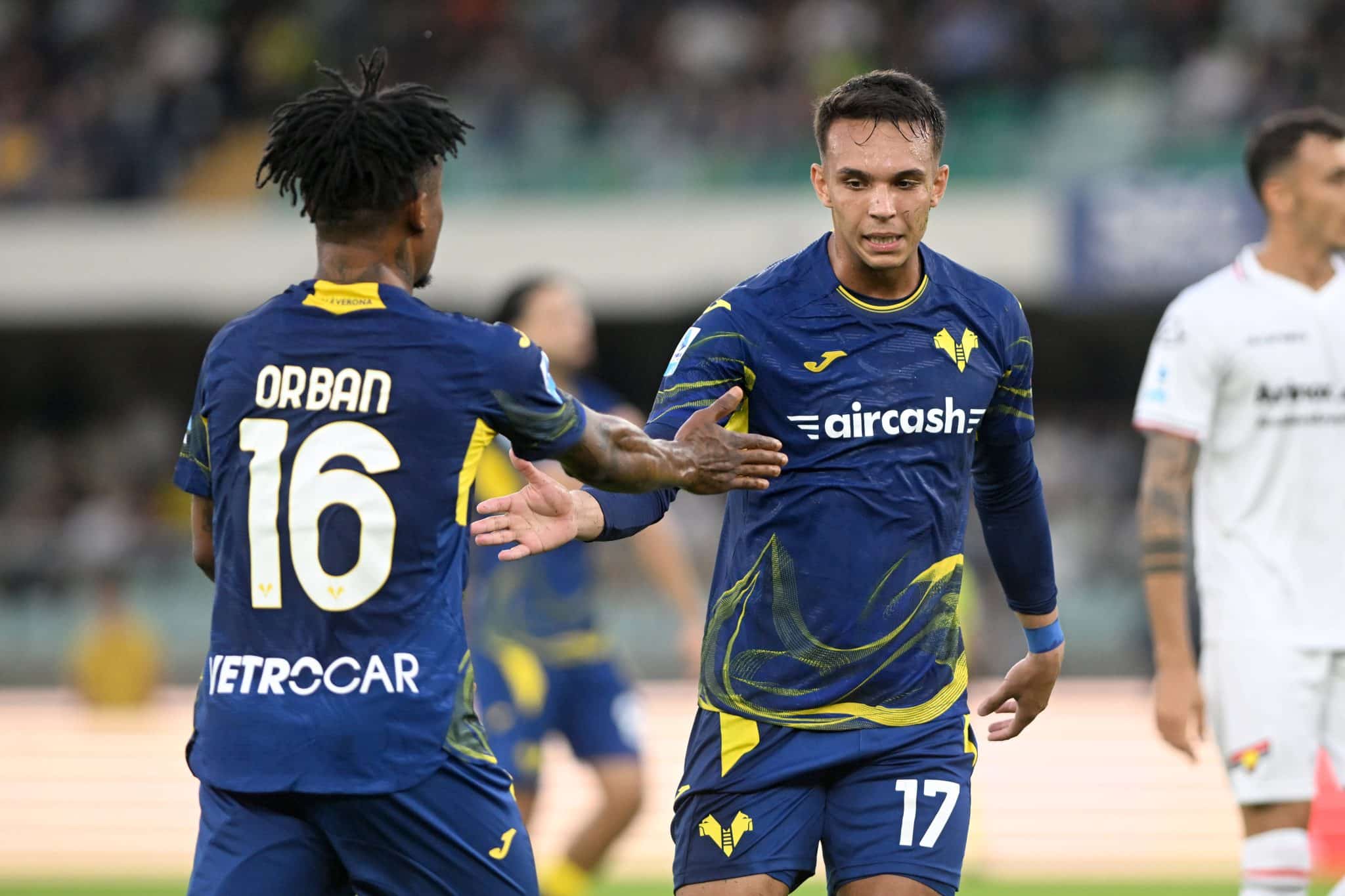 Giovane &eacute; o ponto de desequil&iacute;brio do ataque do Verona (Foto: Imago)