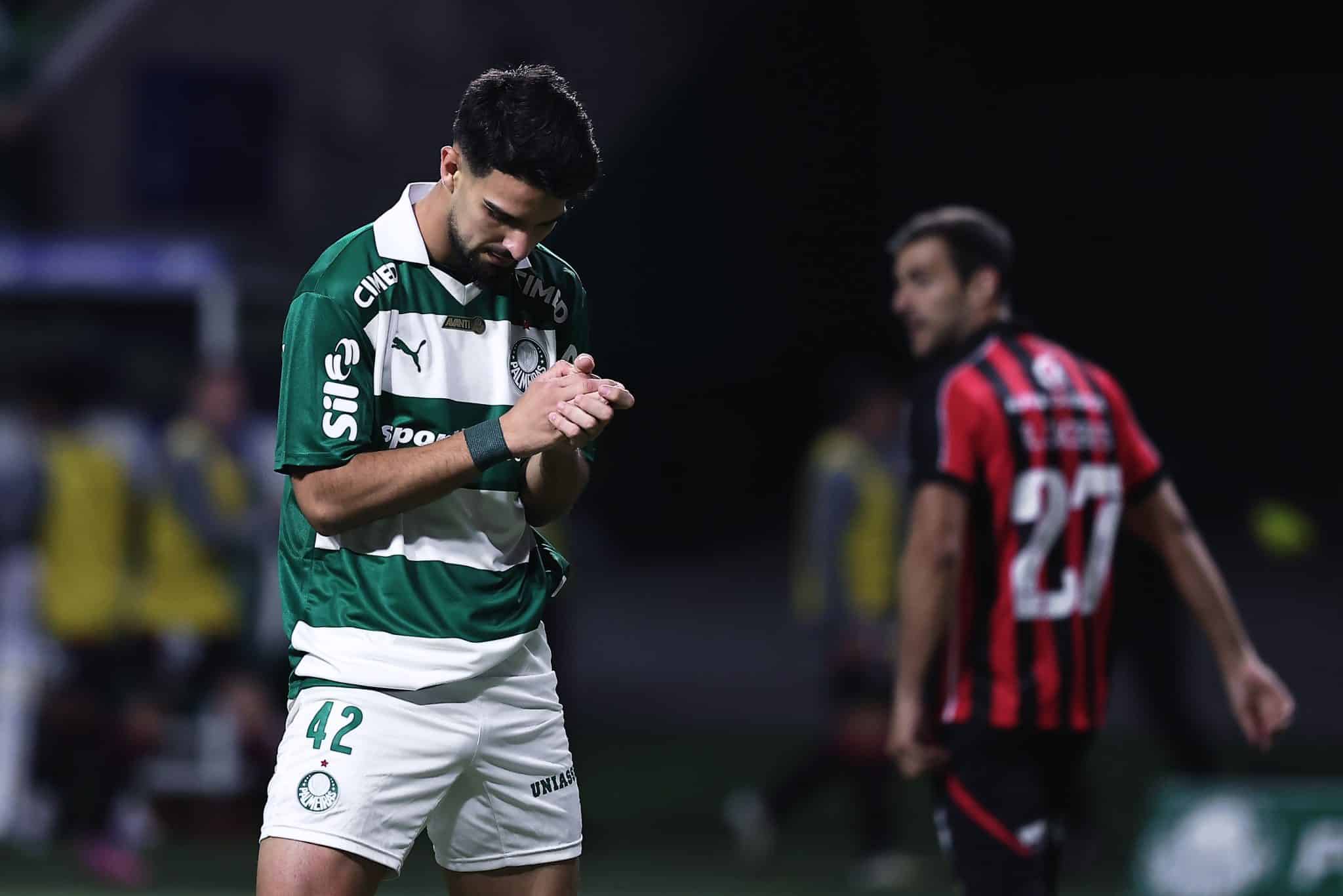 Flaco L&oacute;pez, atacante do Palmeiras