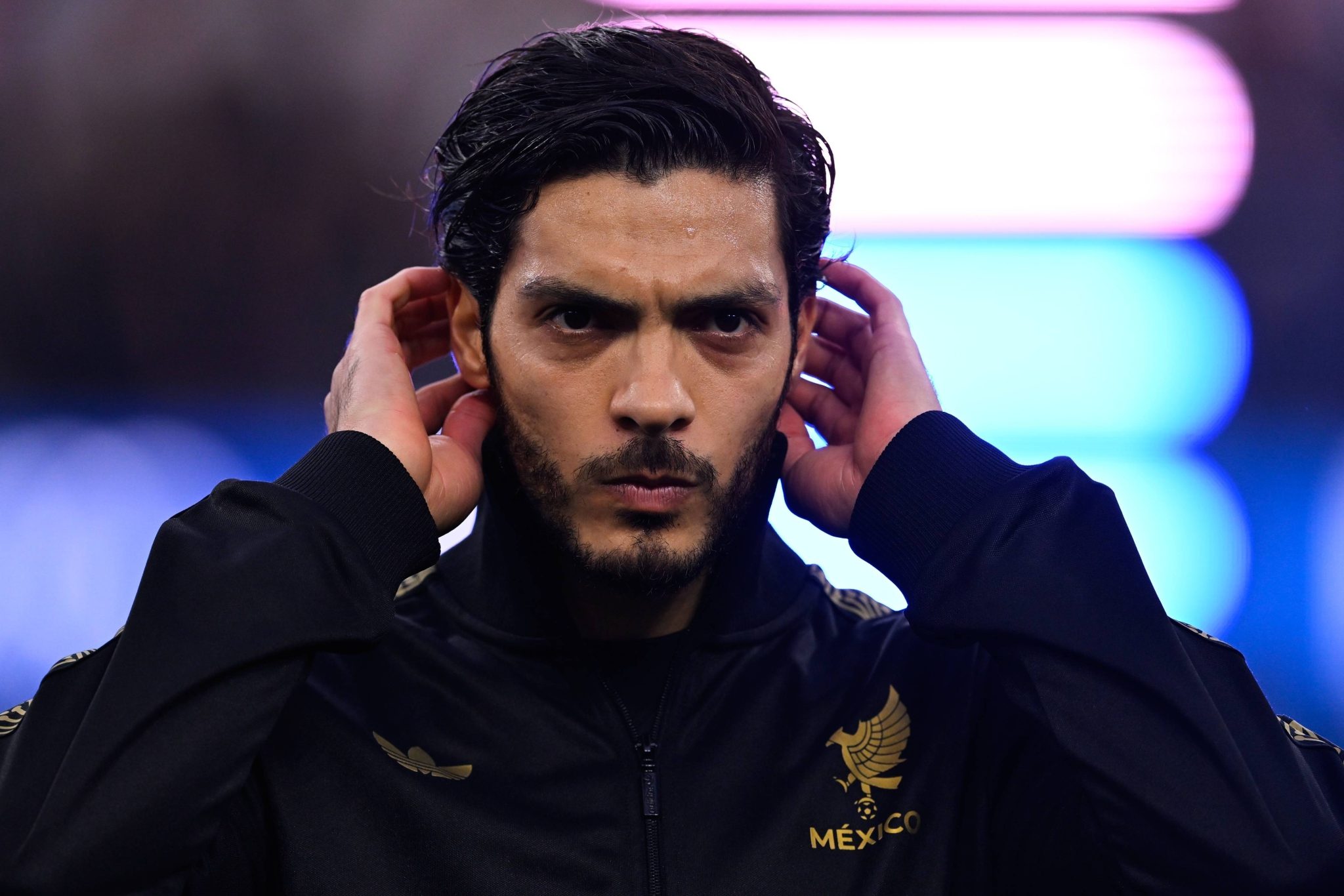 &lsquo;Talvez por isso jogamos nos Estados Unidos&rsquo;: Artilheiro do M&eacute;xico critica pr&oacute;pria torcida