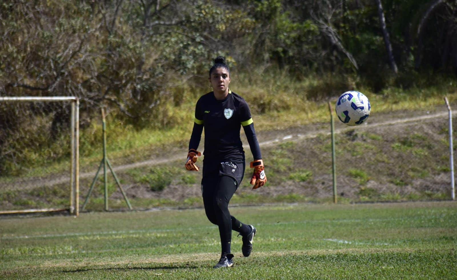 Sandy em atua&ccedil;&atilde;o pelo Am&eacute;rica-MG (Foto: Acervo Pessoal/Cortesia/Am&eacute;rica)