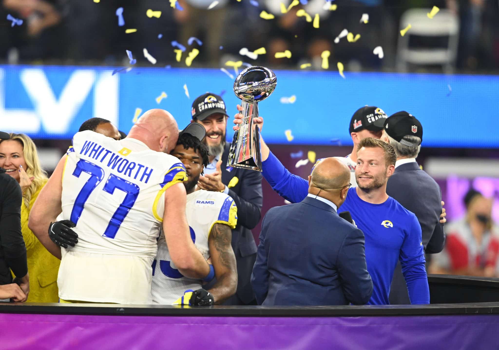 Sean McVay, t&eacute;cnico do Los Angeles Rams, com o t&iacute;tulo do Super Bowl