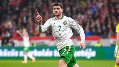 &lsquo;Nunca terei noite melhor na minha vida&rsquo;: Her&oacute;i da Irlanda faz imposs&iacute;vel por vaga na Copa