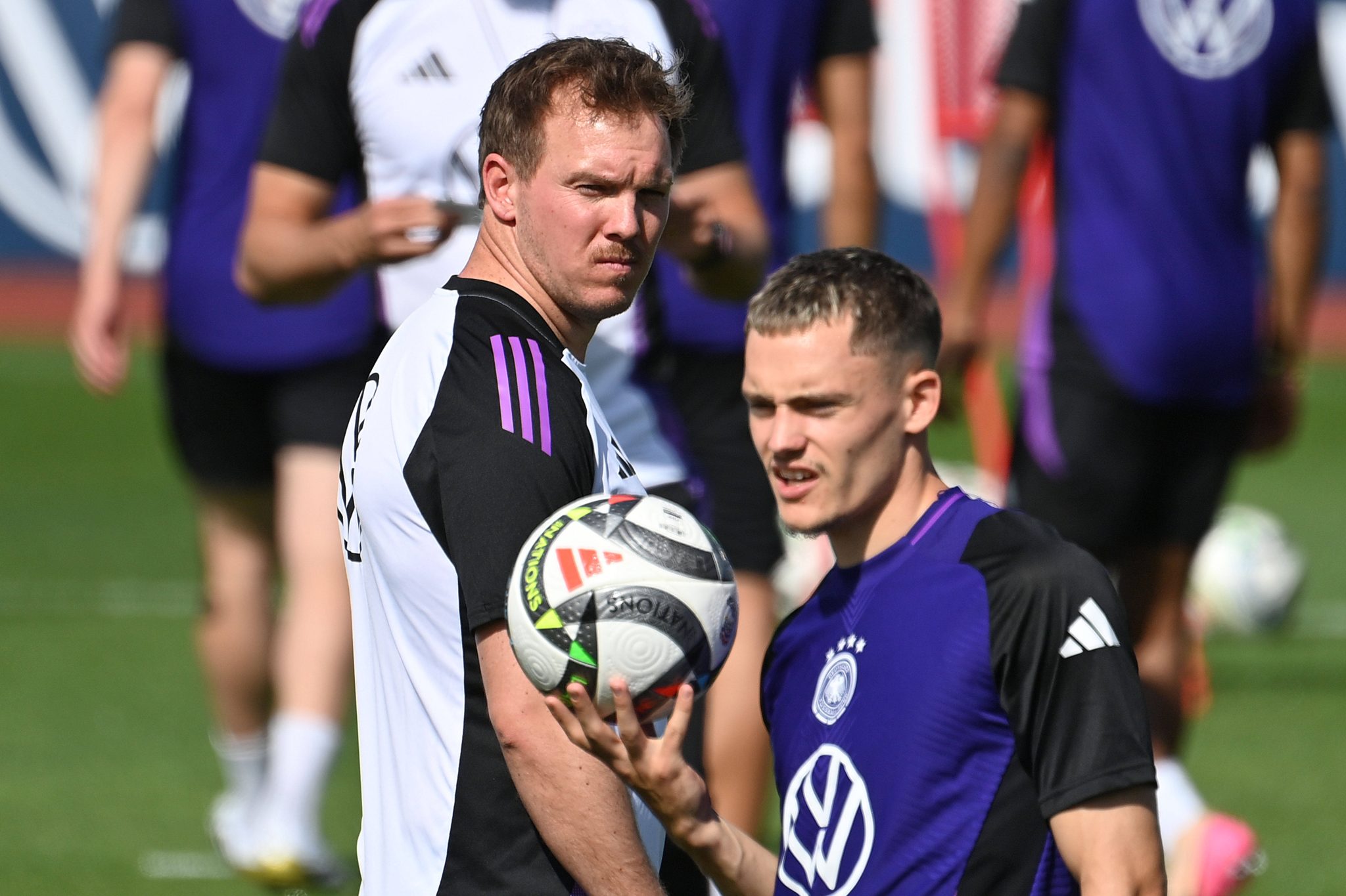 &lsquo;Todos sabemos do que ele &eacute; capaz&rsquo;: Nageslmann sai em defesa de Wirtz e faz pedido ao Liverpool