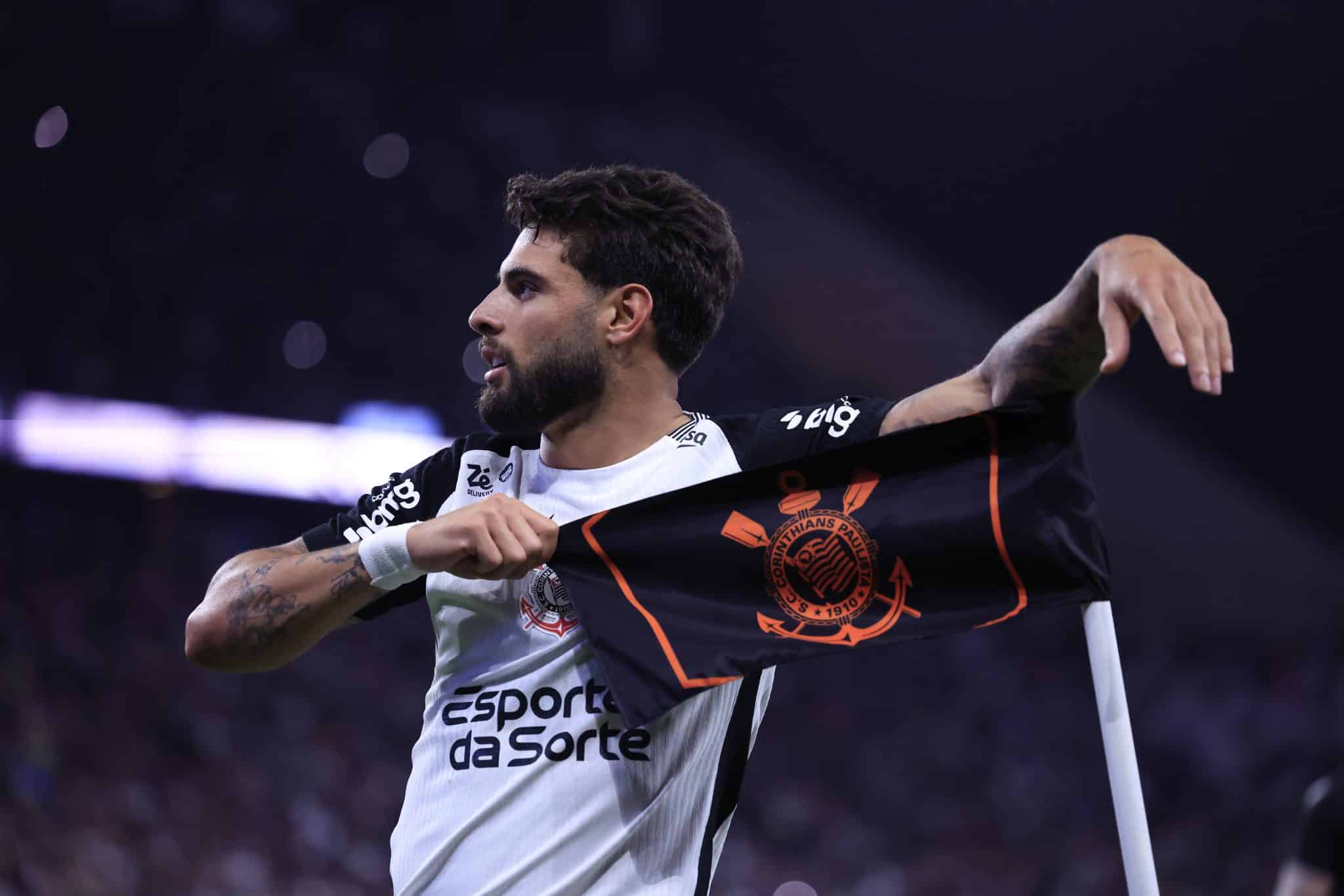 Majestoso exp&otilde;e diferen&ccedil;a que separa Corinthians e S&atilde;o Paulo na briga por vaga na Libertadores