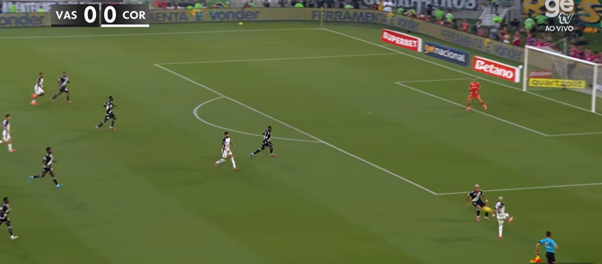 Segunda jogada de Matheuzinho em cima de Puma Rodr&iacute;guez