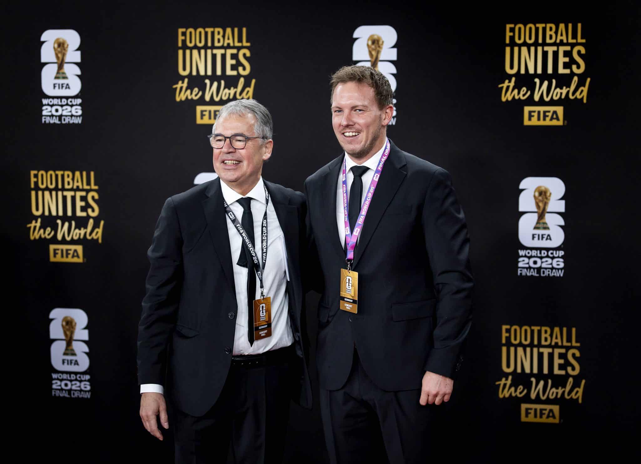 Julian Nagelsmann, t&eacute;cnico da Alemanha, no sorteio da Copa do Mundo