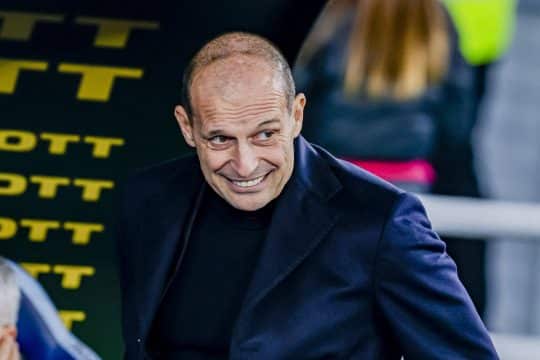 Milan entra na disputa por jogador do Manchester United e pode atrapalhar planos da Roma