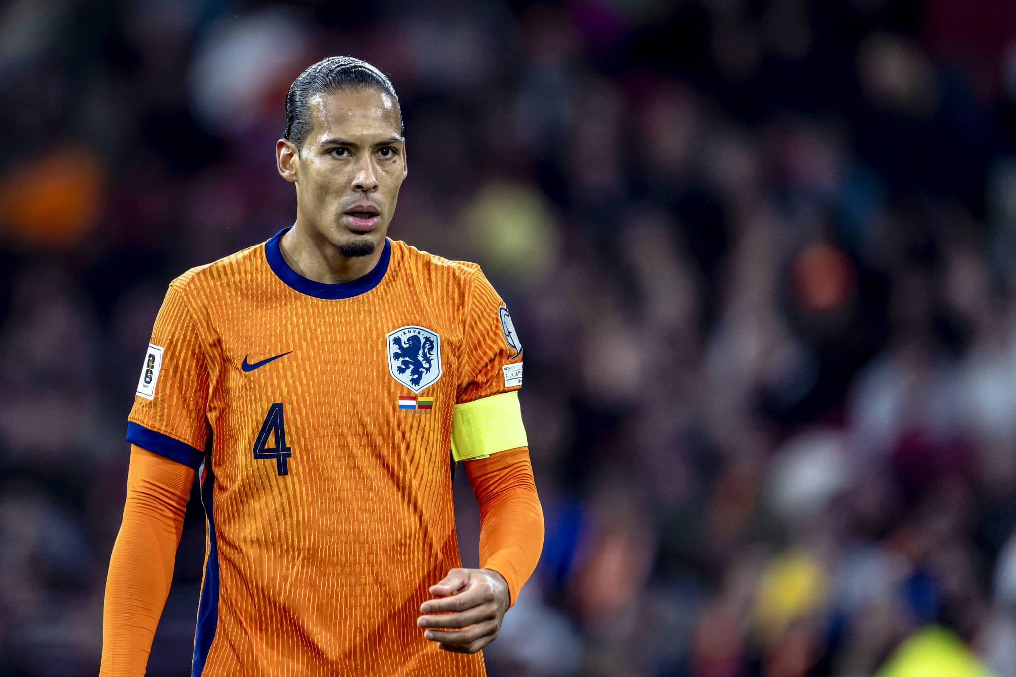Virgil van Dijk em atua&ccedil;&atilde;o pela sele&ccedil;&atilde;o da Holanda (Foto: IMAGO / DeFodi Images)