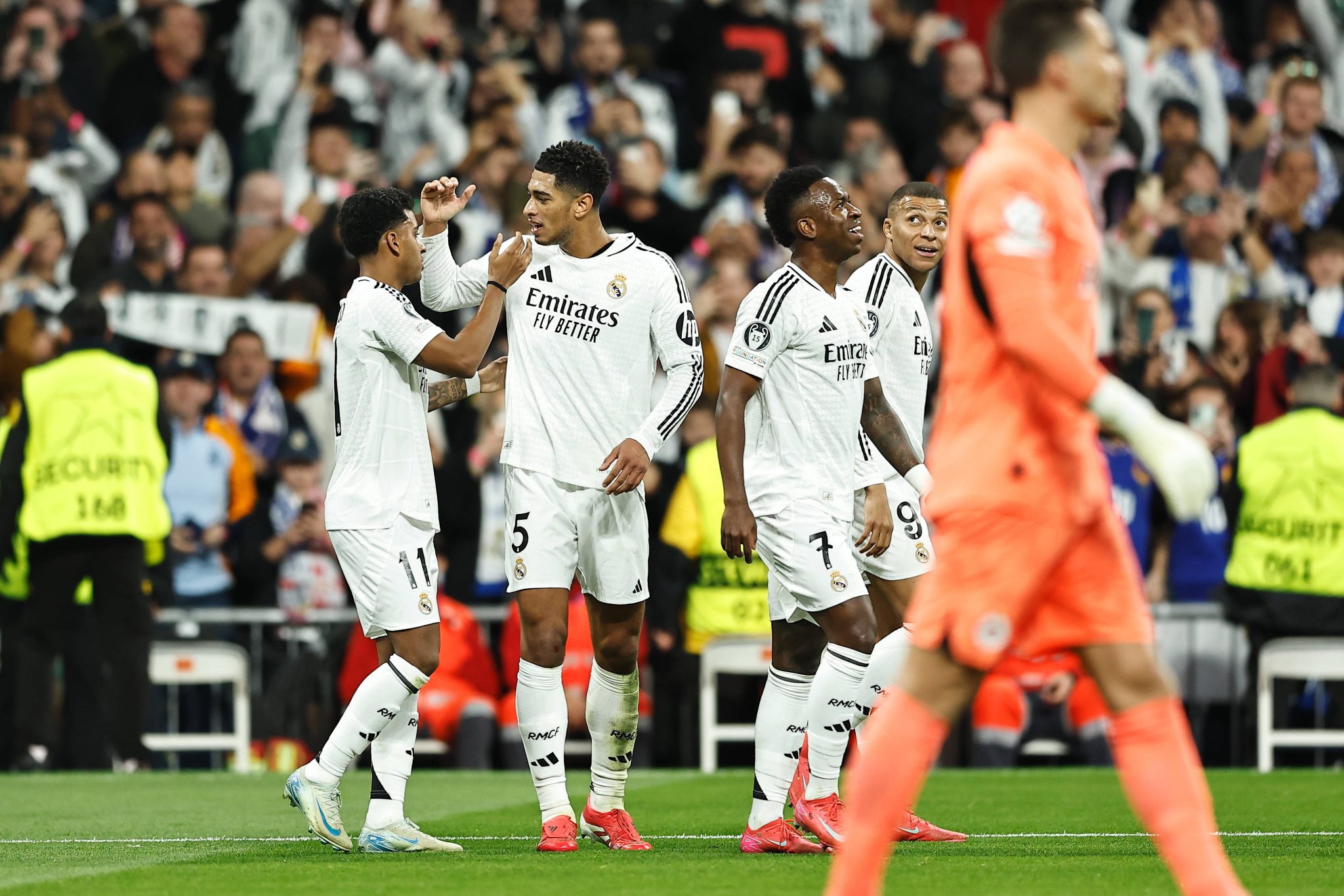 Rodrygo, Bellingham, Vinicius J&uacute;nior e Mbapp&eacute; em a&ccedil;&atilde;o pelo Real Madrid