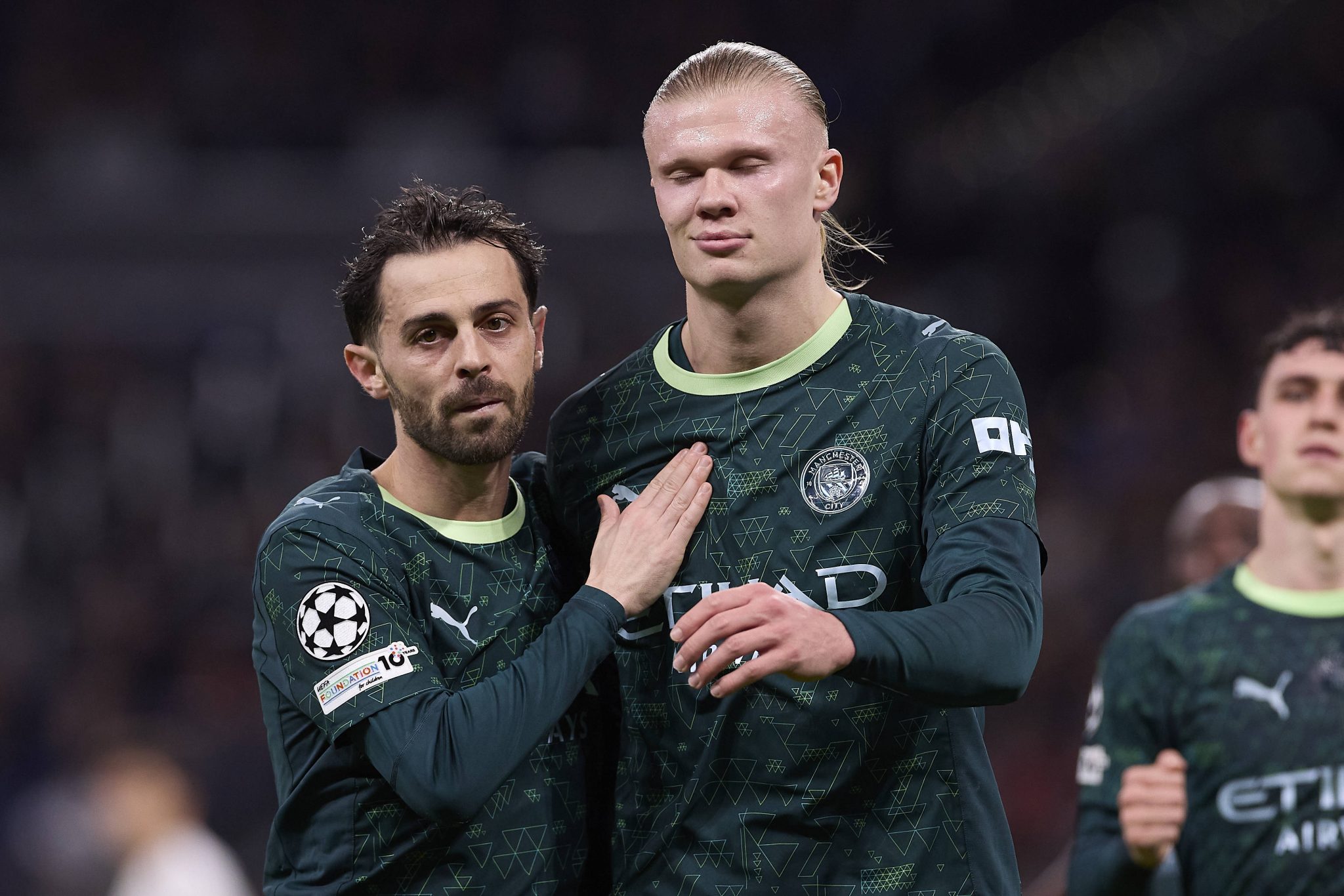 Estrela do City revela maior sonho, planos para ser treinador e melhor amigo no futebol