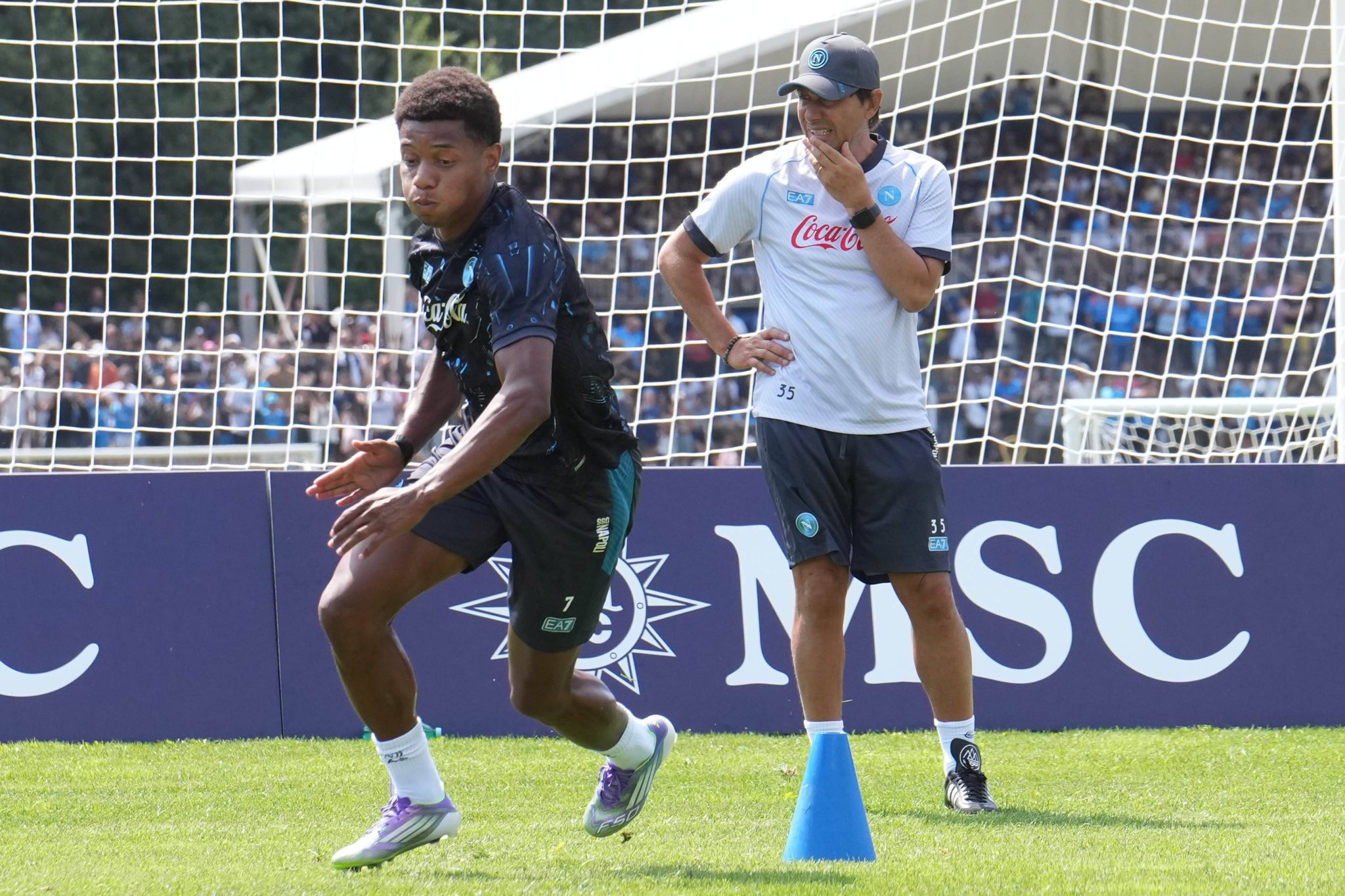 David Neres e Antonio Conte pelo Napoli (Foto: Imago)